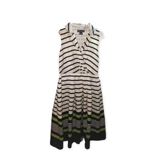 Jessica Howard sleevless dress